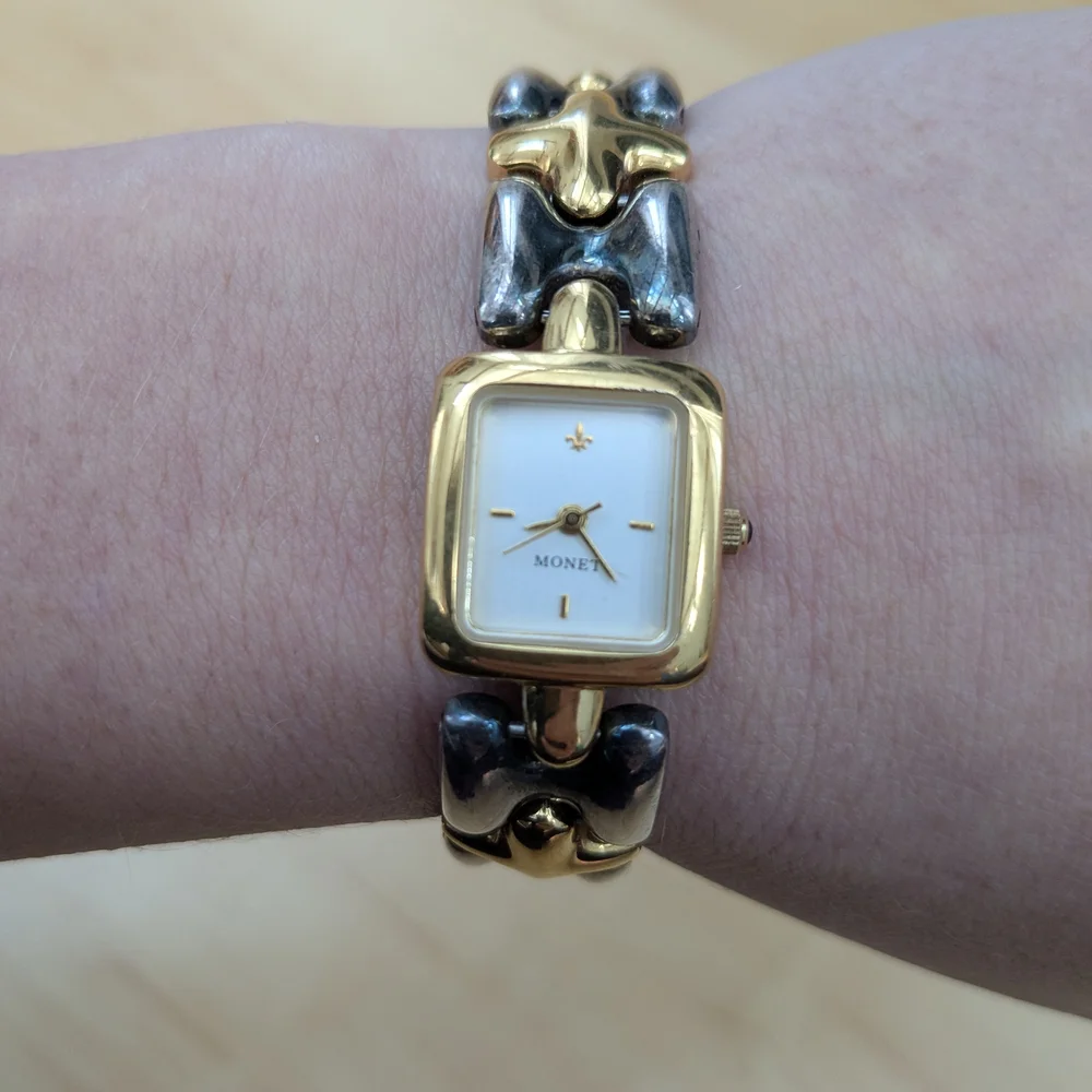 Vintage Monet 1980s Two-Tone Gold and Silver Sculptural Link Bracelet Watch - Picture 4 of 11